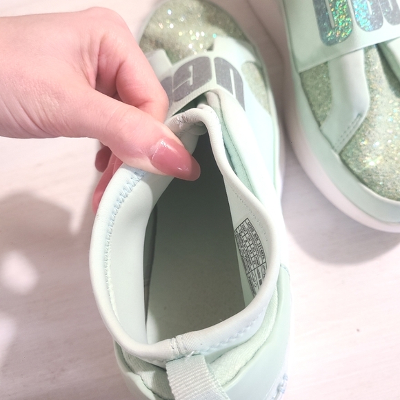 UGG Chunky Platform Neutra Glitter Sneakers - Picture 6 of 8